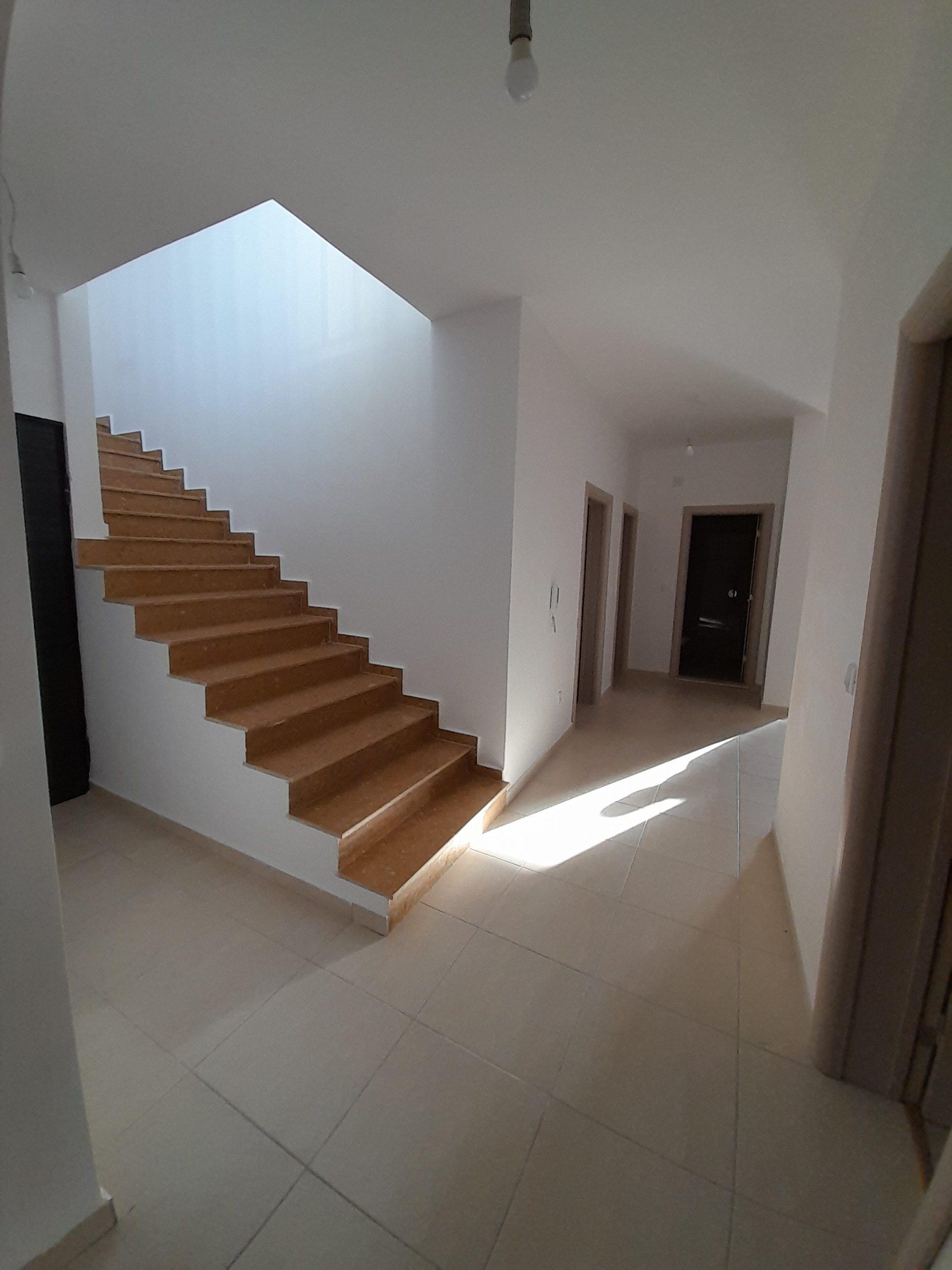 apartment-with-3-bedrooms-in-tivat-near-the-center