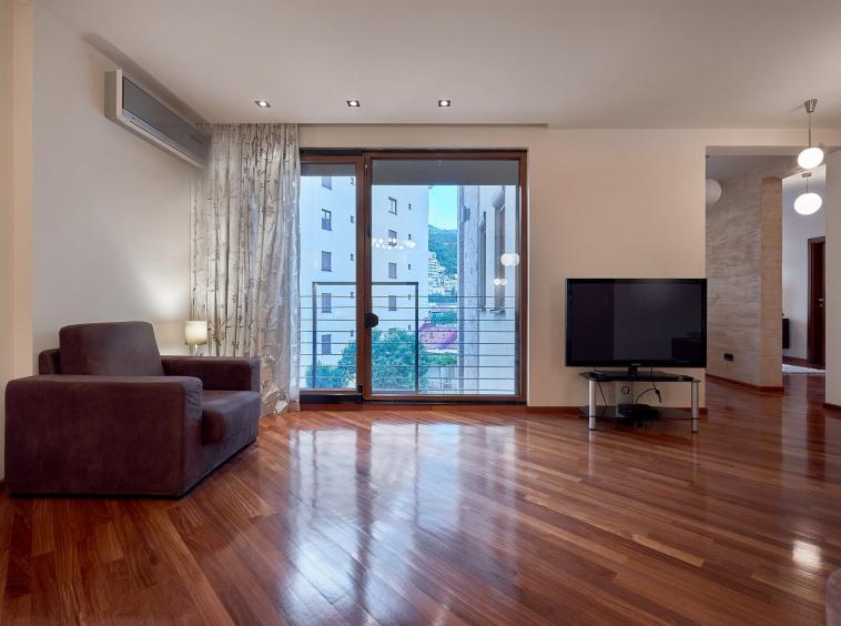 3 bedroom apartment in the center of Budva