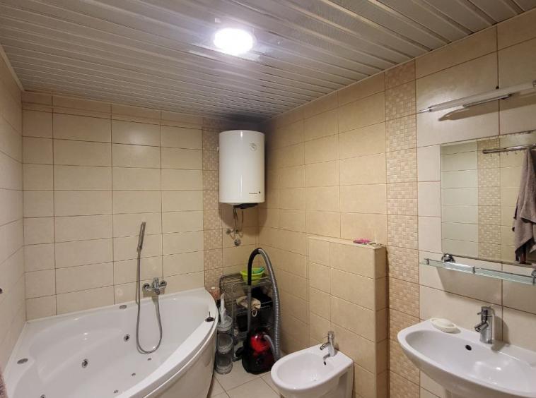 Family apartment with 3 bedrooms in Budva