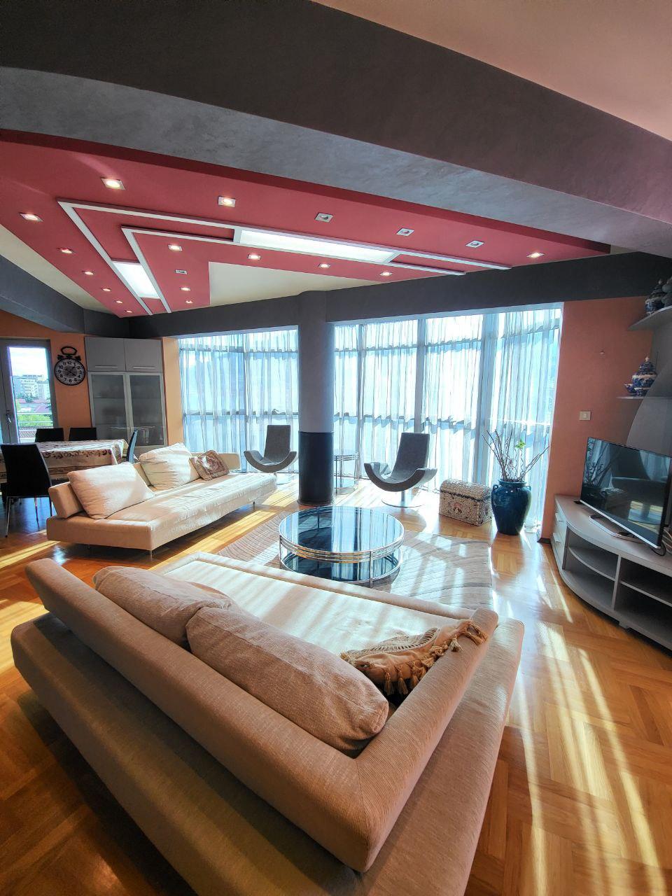 Family apartment with 3 bedrooms in Budva