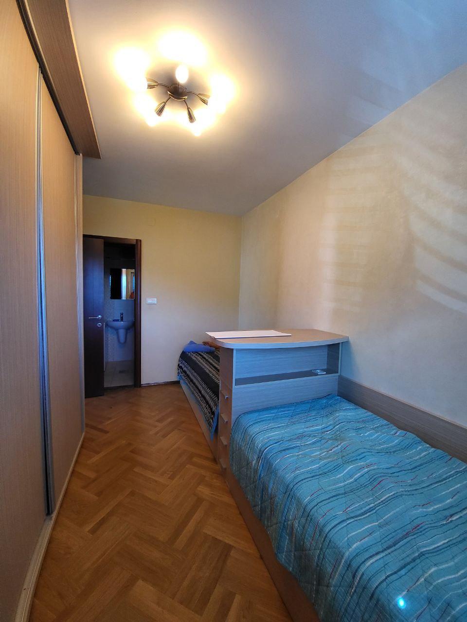 Family apartment with 3 bedrooms in Budva