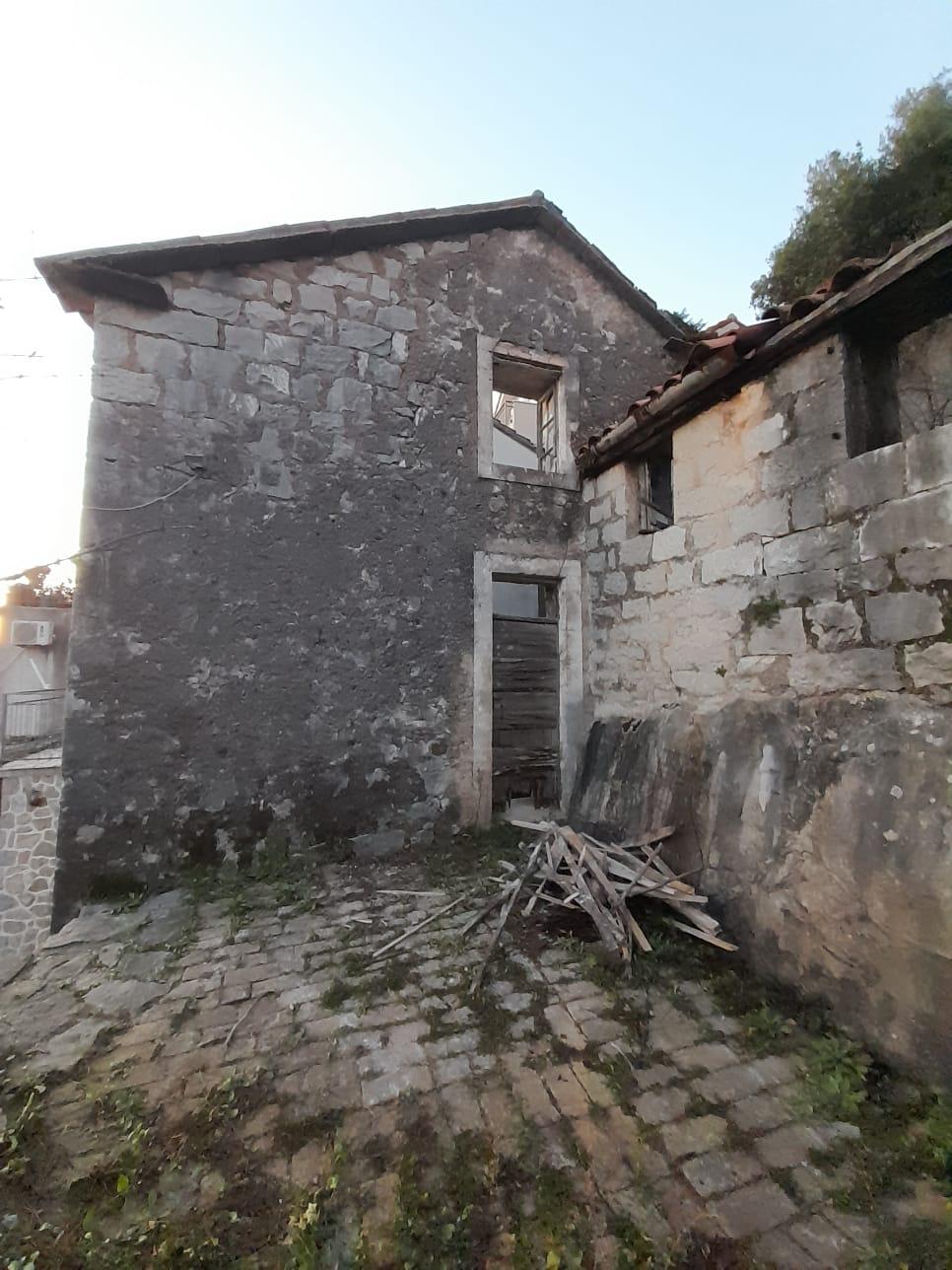 montenegro land for sale