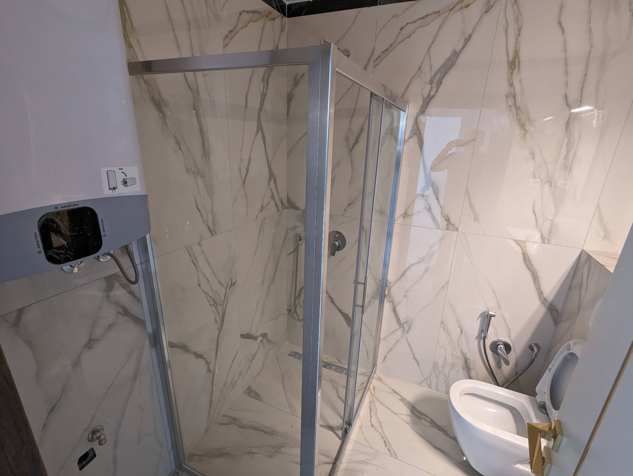 bar montenegro real estate