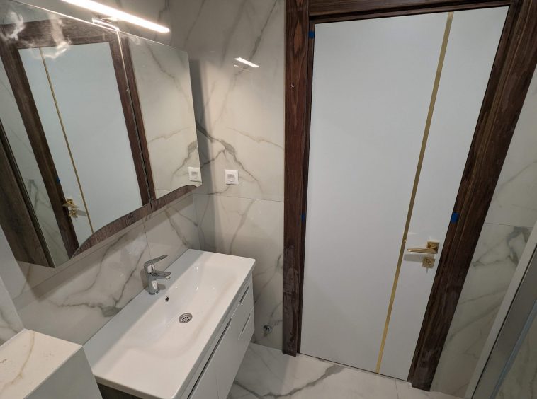 bar montenegro real estate