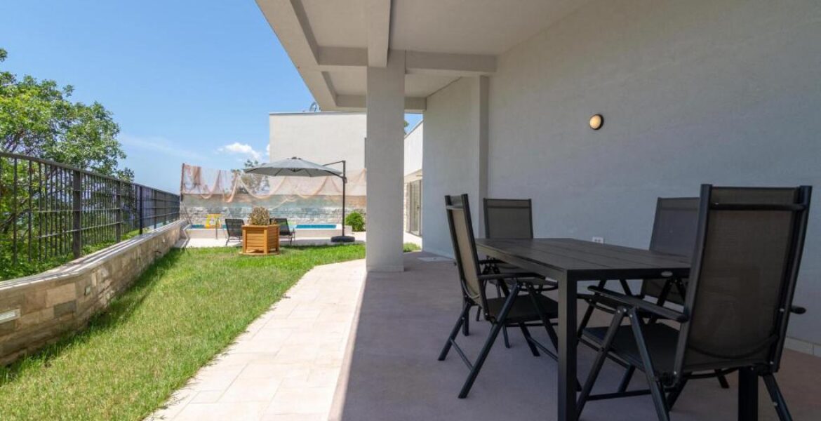 villa in montenegro for sale