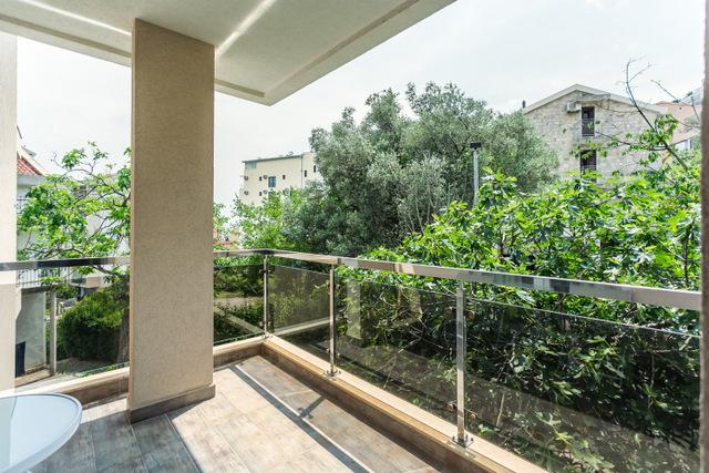 buy flat in montenegro