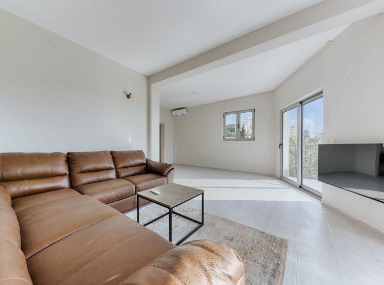 buy house bar montenegro