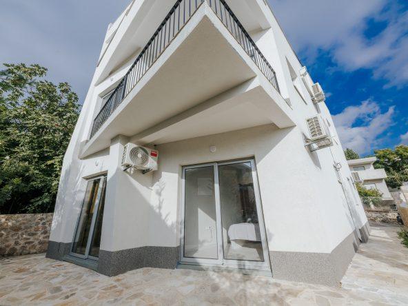 buy house bar montenegro