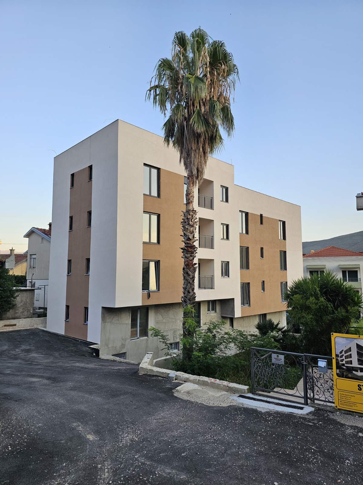 real estate herceg novi