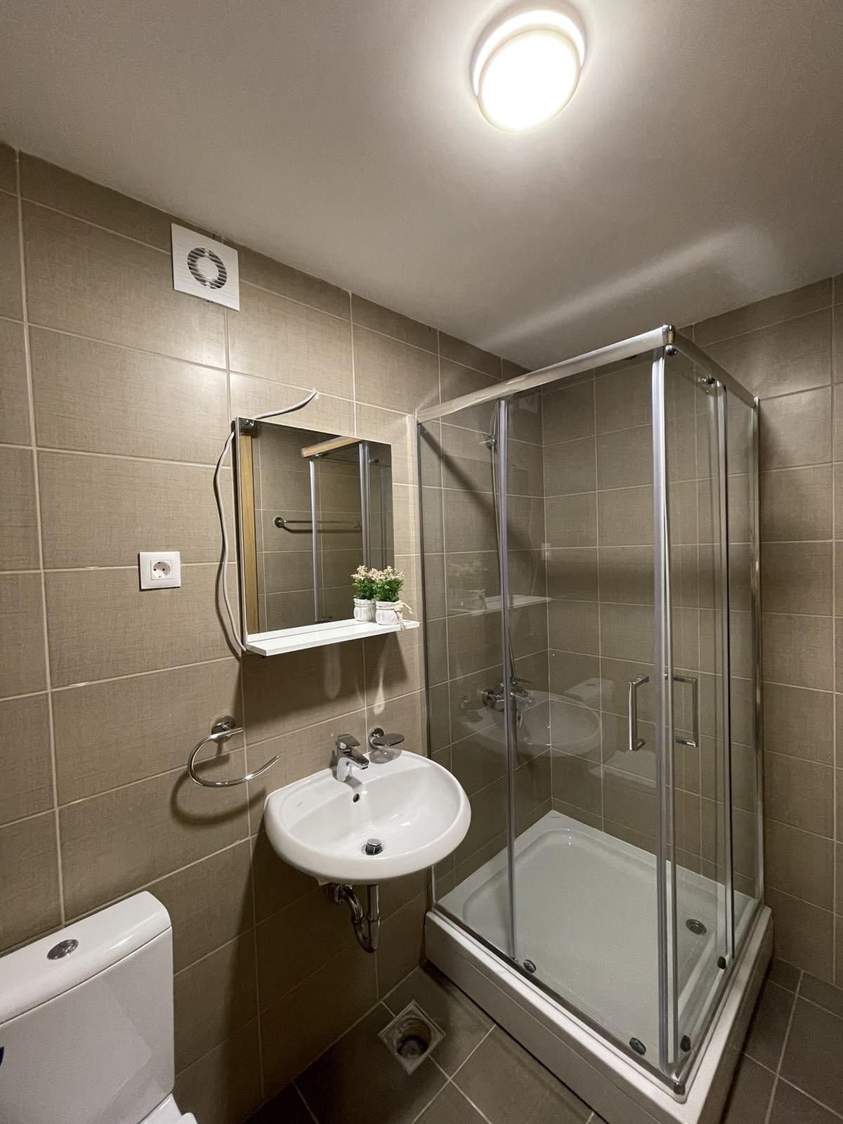 montenegro estate agents