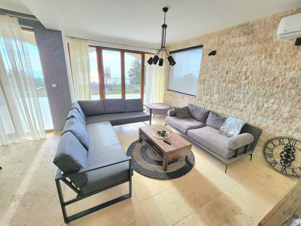 rent a villa in montenegro