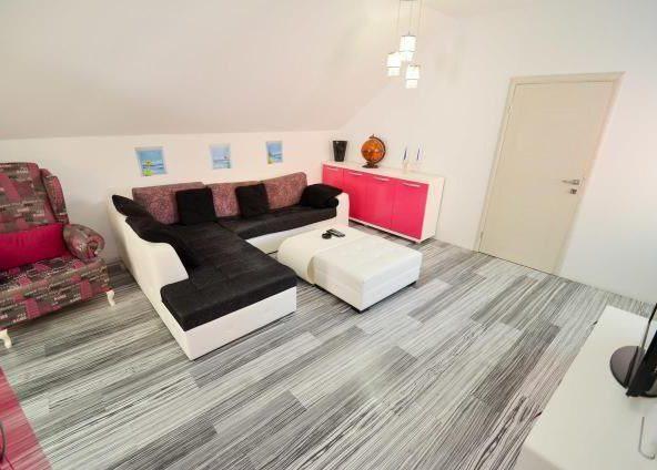 buy house in kotor