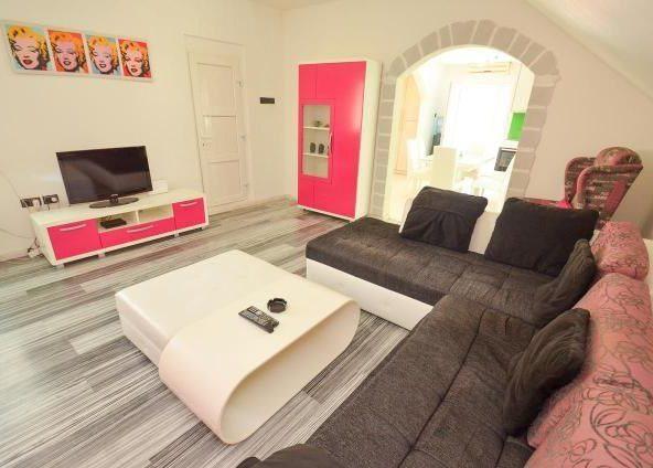buy house in kotor