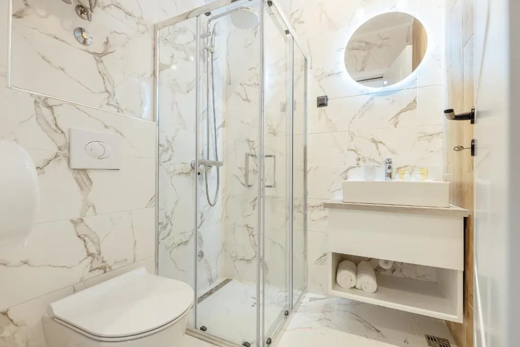 Sale of an operating hotel in the region of Herceg Novi. Magnificent location, first line to the sea, just 50 meters to the equipped beach.