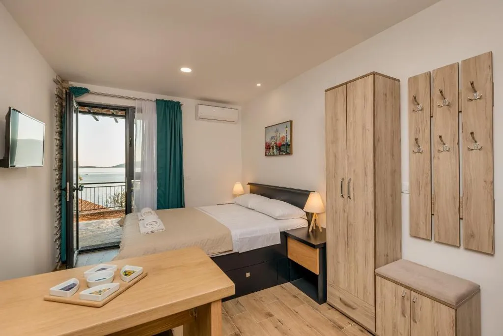 Sale of an operating hotel in the region of Herceg Novi. Magnificent location, first line to the sea, just 50 meters to the equipped beach.