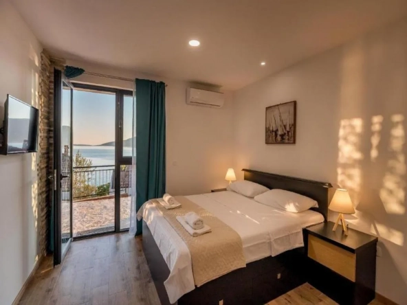 Sale of an operating hotel in the region of Herceg Novi. Magnificent location, first line to the sea, just 50 meters to the equipped beach.