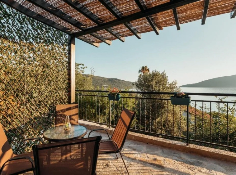 Sale of an operating hotel in the region of Herceg Novi. Magnificent location, first line to the sea, just 50 meters to the equipped beach.