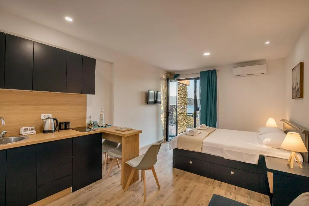 Sale of an operating hotel in the region of Herceg Novi. Magnificent location, first line to the sea, just 50 meters to the equipped beach.