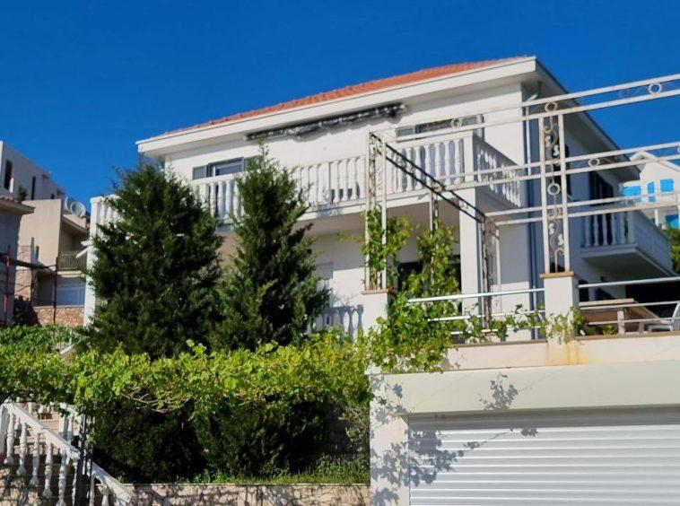 buy home in montenegro