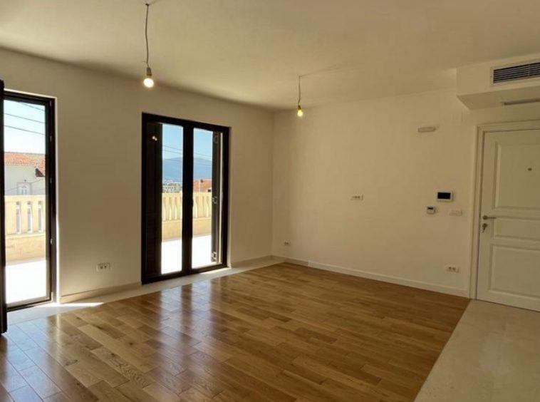 One bedroom apartment in Tivat
