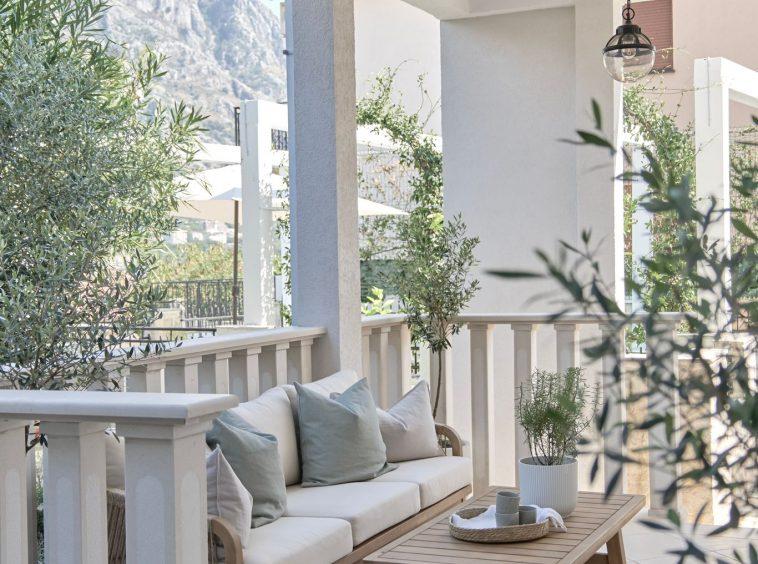 villa for sale in kotor