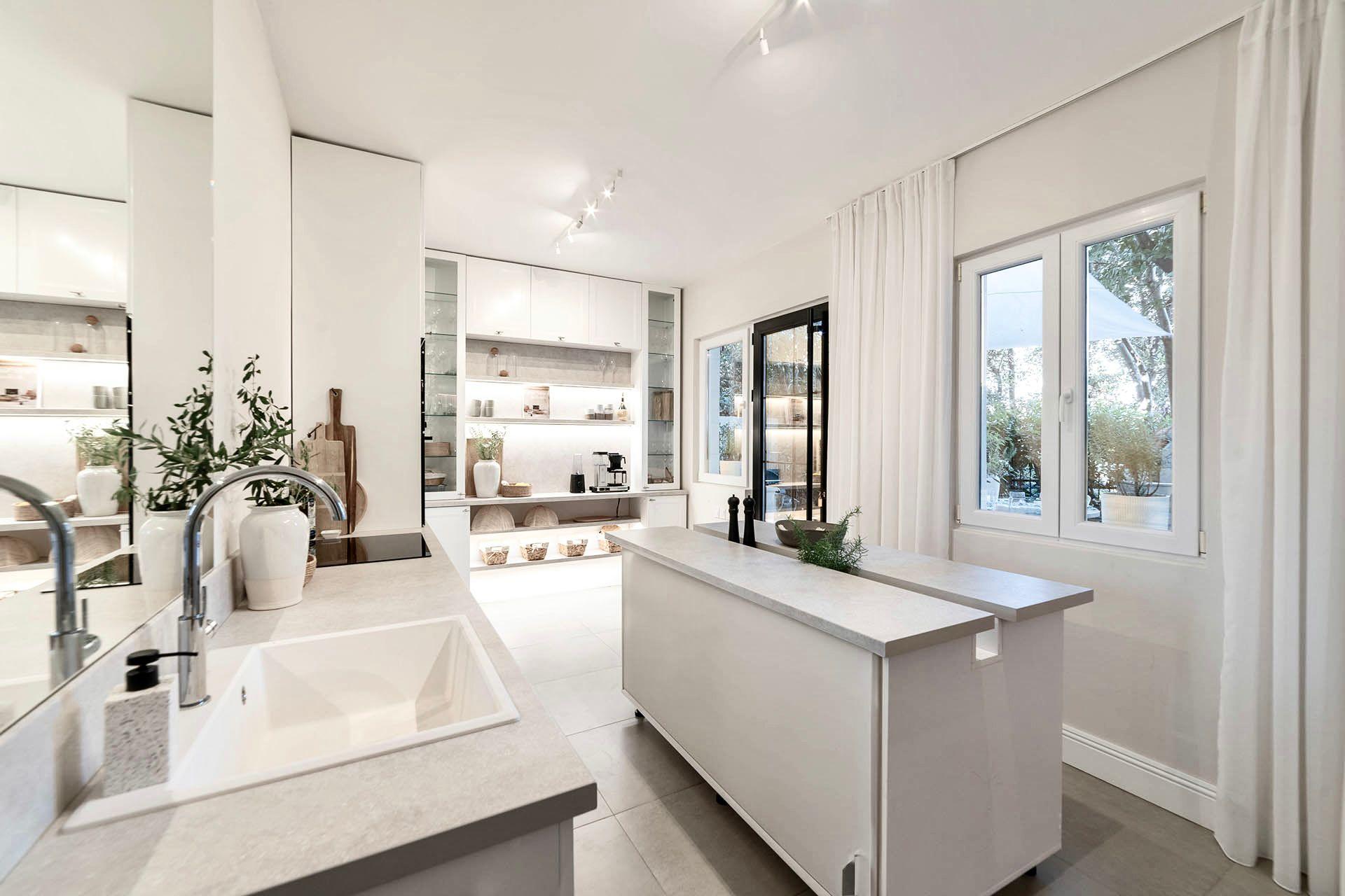 villa for sale in kotor