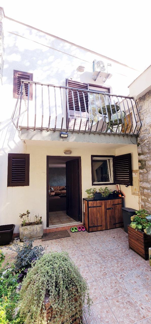 house for sale in Petrovac