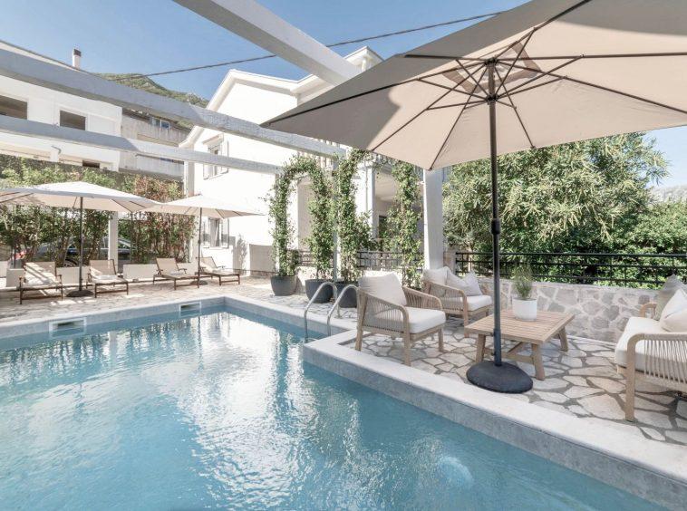 villa for sale in kotor