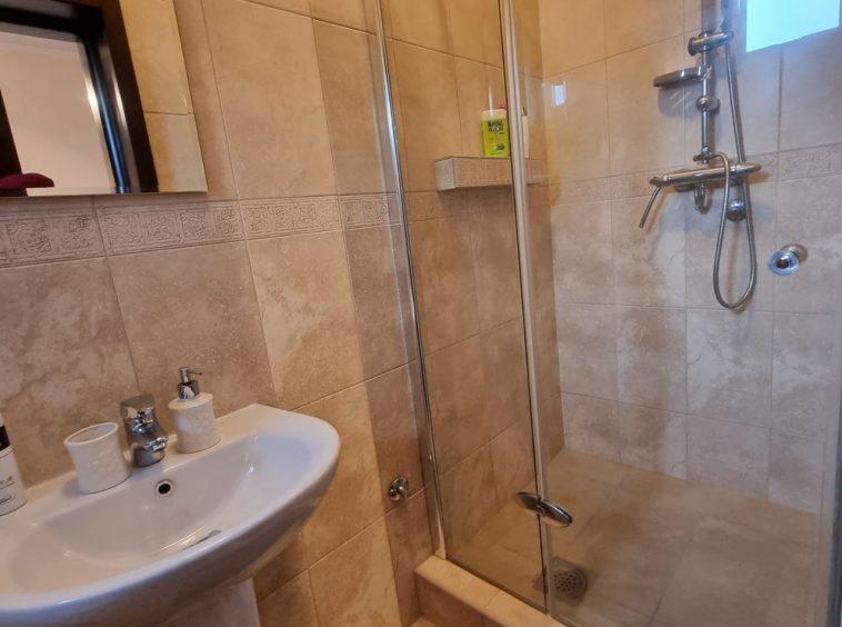 Properties For Sale in Prcanj