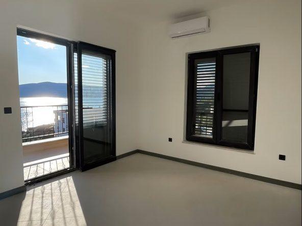 buy apartment in kumbor
