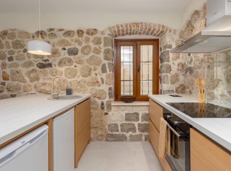 buy villa in Kotor