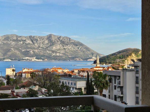 Apartment Near the Sea in Budva