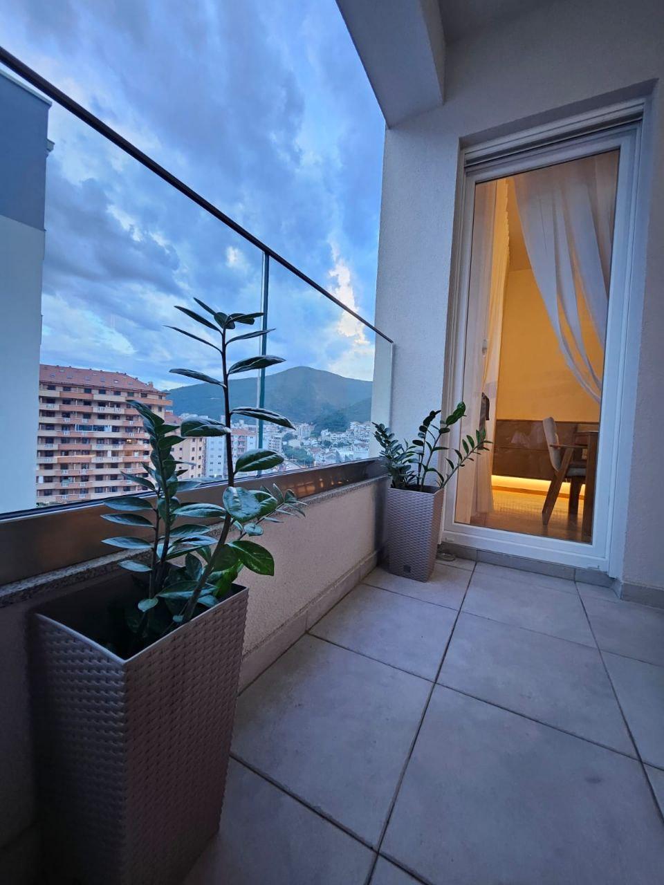 furnished apartment Budva for sale