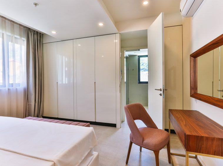 Rafailovići property for sale