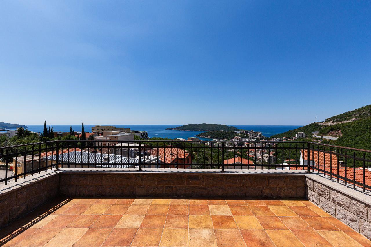 Budva real estate for sale