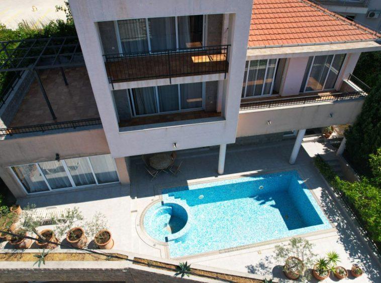 Budva real estate for sale