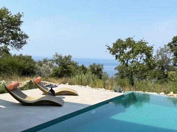 Villas for sale near Sveti Stefan